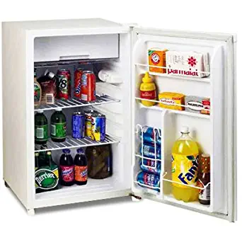 Avanti AVARM4406W Refrigerators, Door Bins, Freezer Compartment, Energy Star, 4.4 Cubic feet