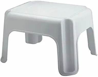 Rubbermaid 4200-87WHT Roughneck Step Stool